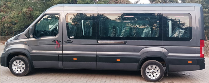 13 seater new force urbania luxury mini van hire in delhi